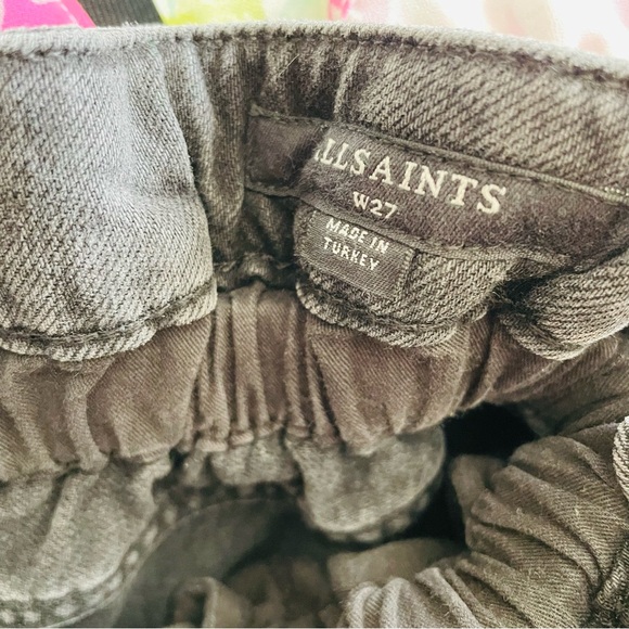 Allsaints SIZE 27 Hannah Paperbag Shorts in black - Picture 4 of 5